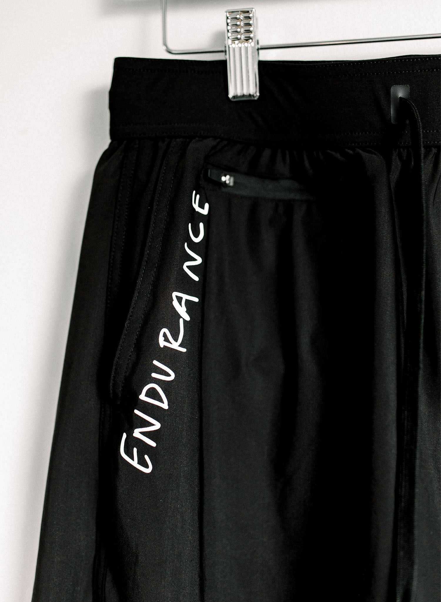 ■ ■ 4color men's relaxed fit archive logo short 40HM229_YAA_main